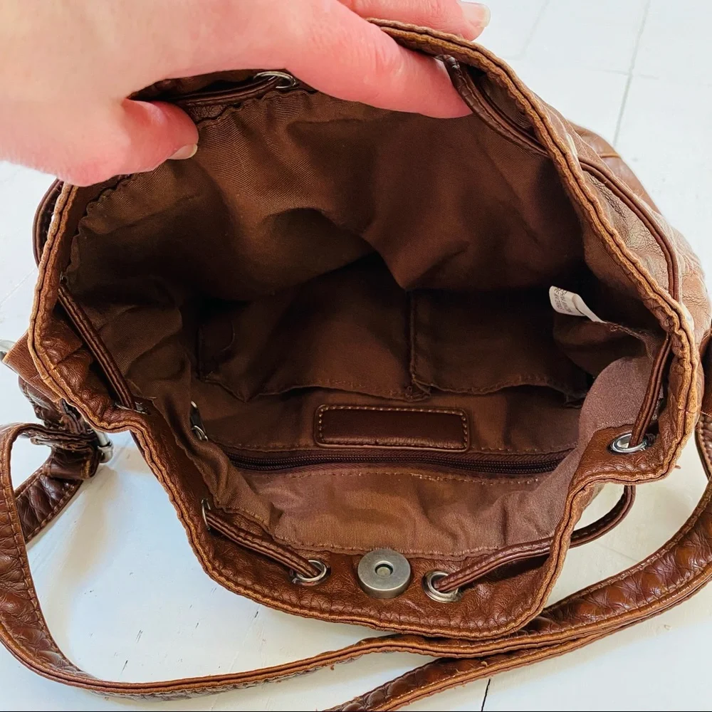 Faux leather bucket bag with zipper detail